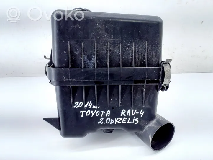Toyota RAV 4 (XA40) Caja del filtro de aire 1770126320