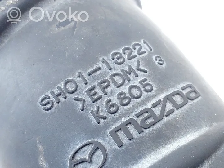 Mazda 3 II Tubo flessibile intercooler SH0113221