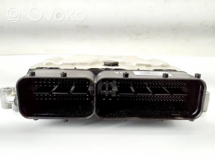 KIA Rio Sterownik / Moduł ECU 3912804041