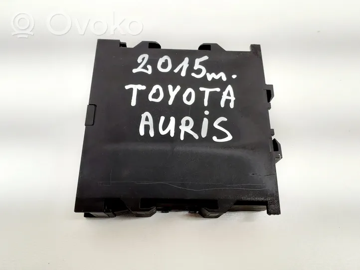 Toyota Auris E180 Parkošanas (PDC) vadības bloks 8934002030