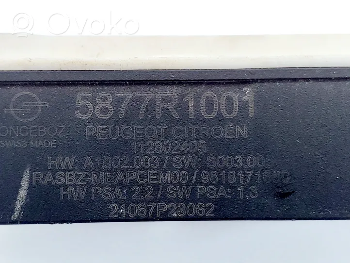 Peugeot 2008 II Intake manifold valve actuator/motor 5877R1001