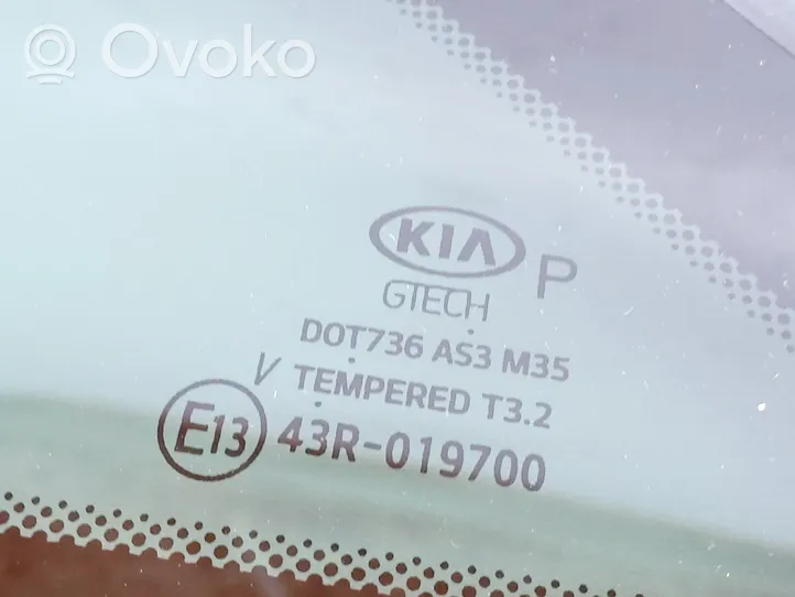 KIA Ceed Finestrino/vetro retro 87810J7100