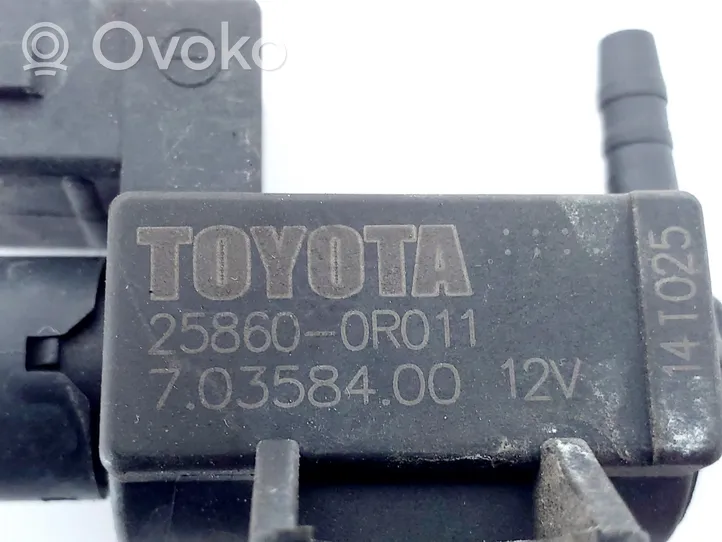Toyota RAV 4 (XA40) Valvola centrale del freno 258600R011