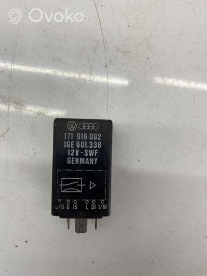 Audi 80 90 S2 B4 Other relay 171919092