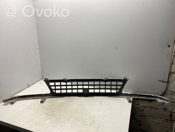 Opel Frontera A Maskownica / Grill / Atrapa górna chłodnicy 91140007