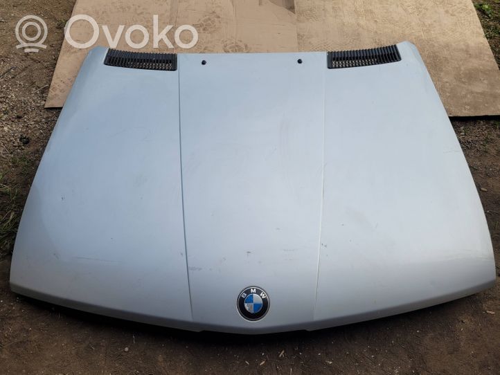 BMW 5 E28 Pokrywa przednia / Maska silnika 