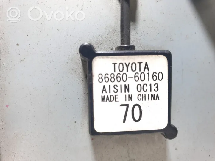 Toyota Land Cruiser (J150) Antena GPS 8686060160