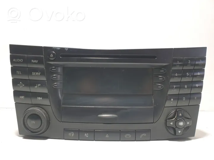 Mercedes-Benz E W211 Unità principale autoradio/CD/DVD/GPS A2118201079001