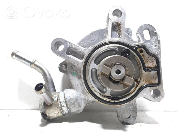 Mazda CX-3 Vacuum pump PE0718G00A