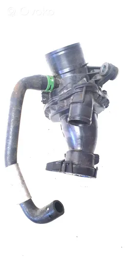 Nissan X-Trail T32 Coolant pipe/hose 165761844R
