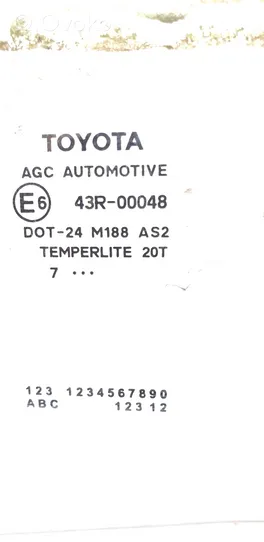 Toyota Yaris Atveriamas bagažinės dangčio stiklas 43R-00048