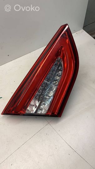 Maserati Quattroporte Lampy tylnej klapy bagażnika 670009229