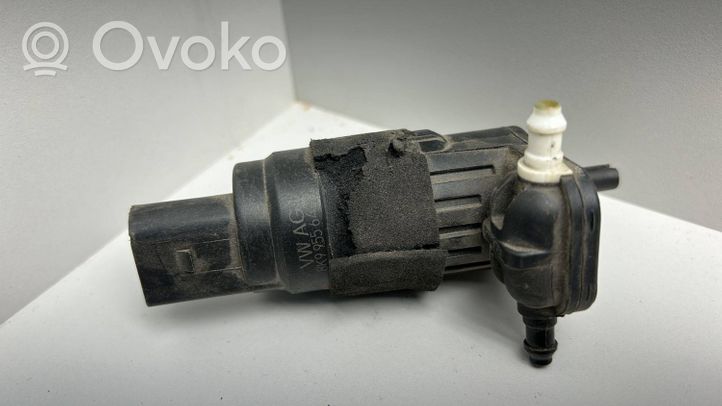 Audi Q5 SQ5 Windscreen/windshield washer pump 8K9955647