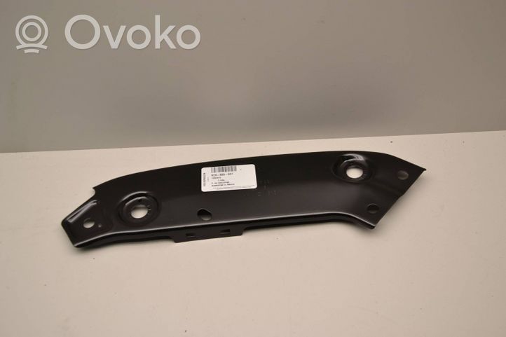 Volkswagen Jetta VI Staffa del pannello di supporto del radiatore 5C6805931