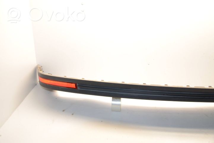 Volkswagen Touran I Apatinė bamperio dalis (lūpa) 1T0807521