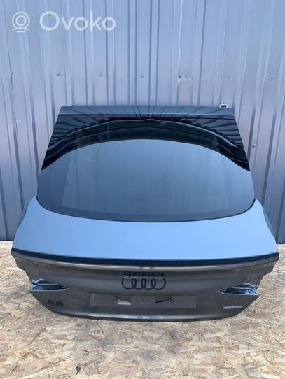 Audi A5 Couvercle de coffre 8W8827025E