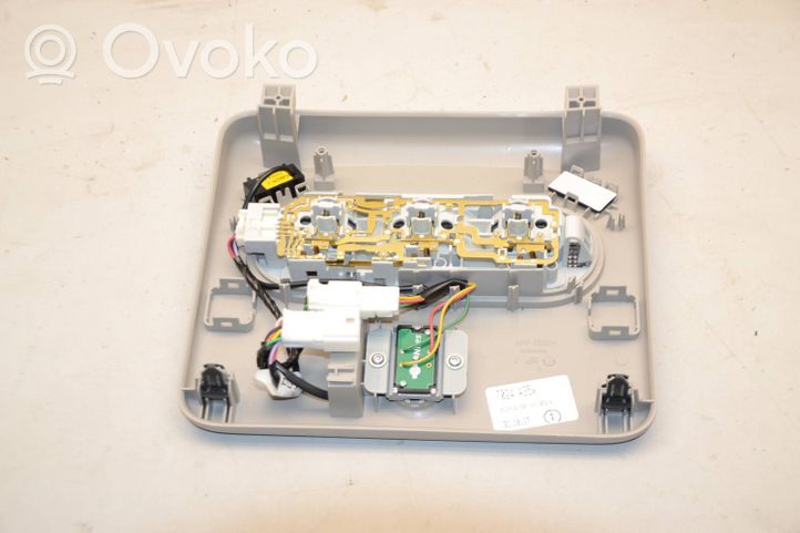 Nissan Qashqai Priekinių vietų apšvietimo žibintas B26430HV02A