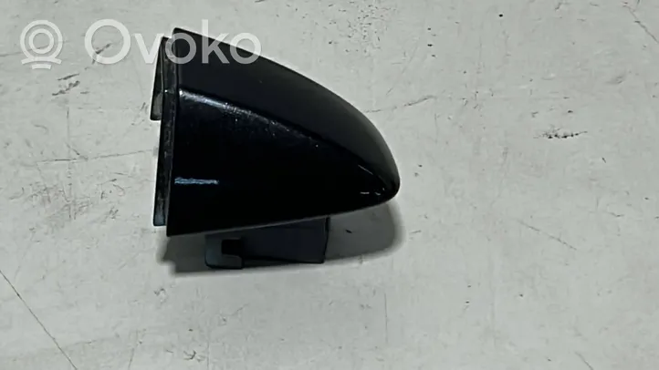 Skoda Octavia Mk3 (5E) Крышка задний дверной ручки 5G0839168