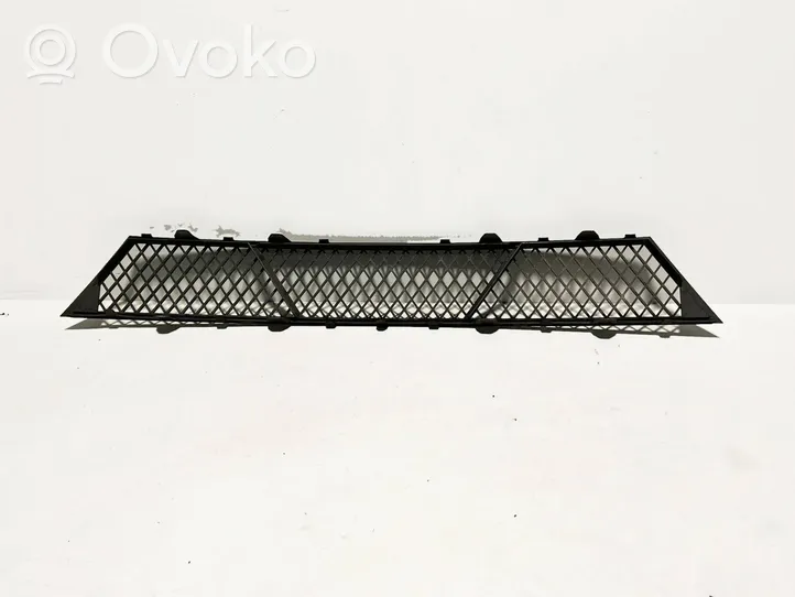 BMW 5 GT F07 Grille inférieure de pare-chocs avant 7200729