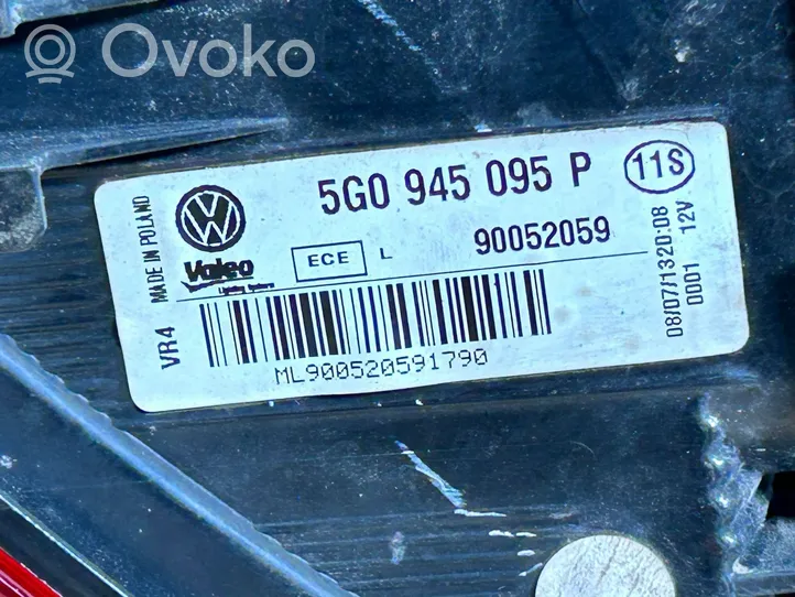 Volkswagen Golf VII Feux arrière / postérieurs 5G0945095P