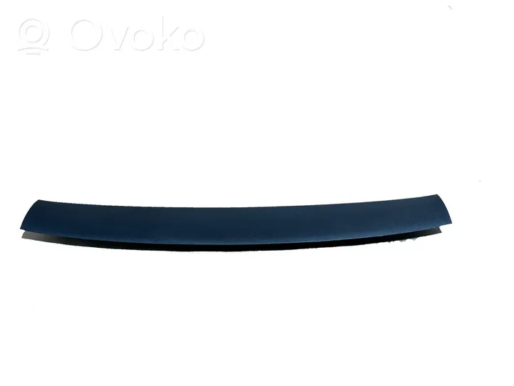 Volkswagen Golf VII Rivestimento superiore del portellone posteriore/bagagliaio 5G6867715