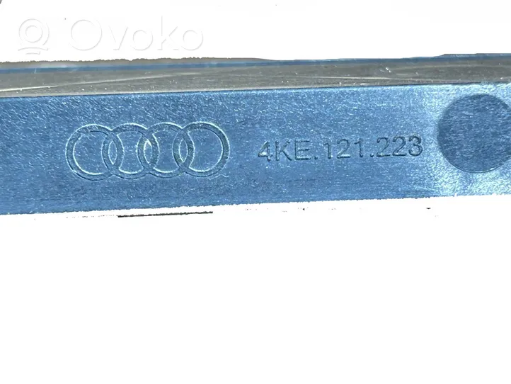 Audi e-tron Intercooler air guide/duct channel 4KE121223