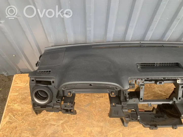 Toyota RAV 4 (XA40) Panelis 5530242070