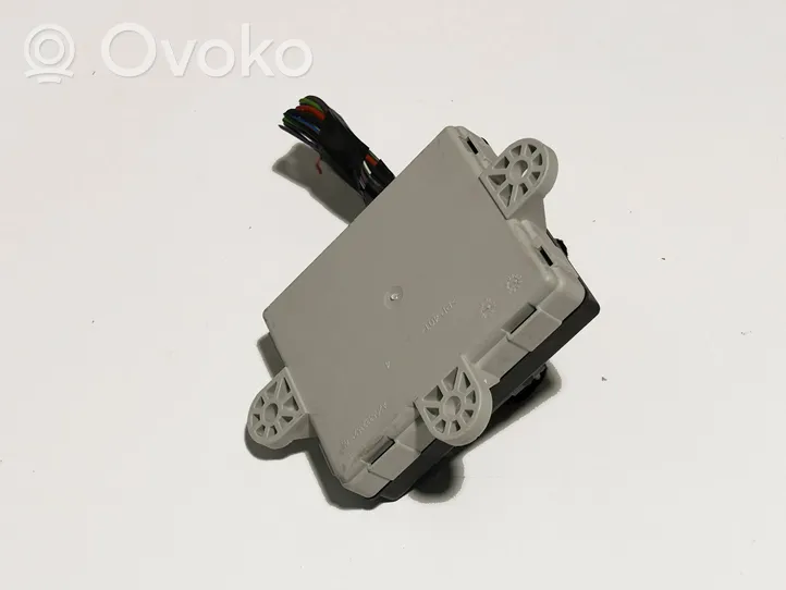 Volvo S60 Oven ohjainlaite/moduuli 31343044