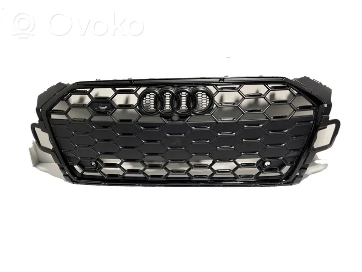 Audi A5 Grotelės priekinės 8W6853651BQ