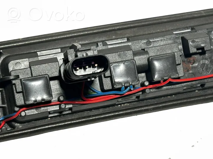 Volvo S60 Takaluukun rekisterikilven valon palkki 31391197