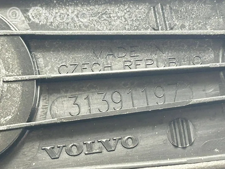 Volvo S60 Takaluukun rekisterikilven valon palkki 31391197