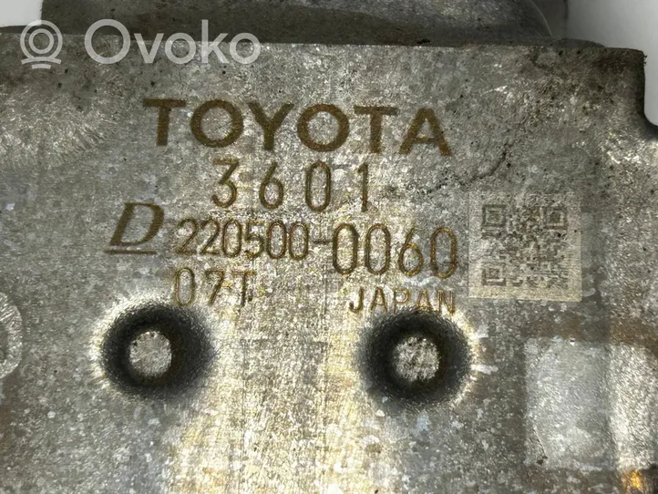 Toyota RAV 4 (XA40) Valvola di raffreddamento EGR 2205000060