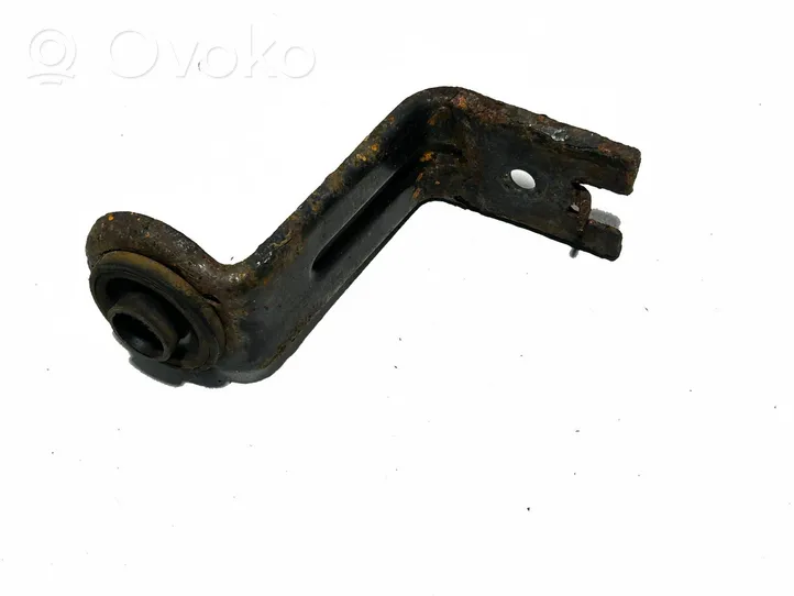 Toyota Verso Staffa di montaggio del radiatore 165330R020