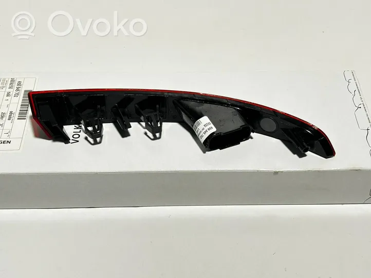 Skoda Kamiq Riflettore fanale posteriore 658945702