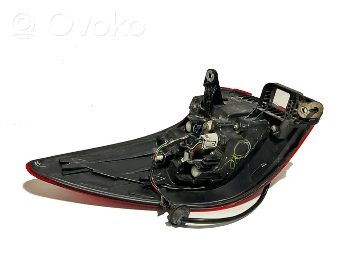 Subaru Outback (BS) Luci posteriori 84912AL050