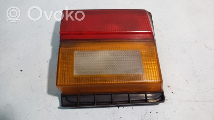 Audi 100 200 5000 C3 Takaluukun takavalot 443945226