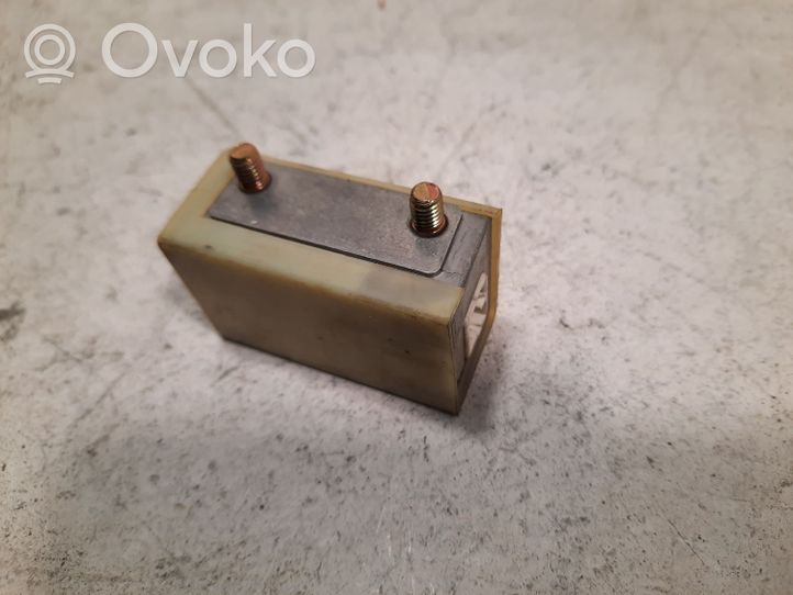 Mitsubishi Space Wagon Airbagsensor Crashsensor Drucksensor 4079332322