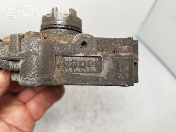 Mercedes-Benz Sprinter W901 W902 W903 W904 Pompa del carburante meccanica 