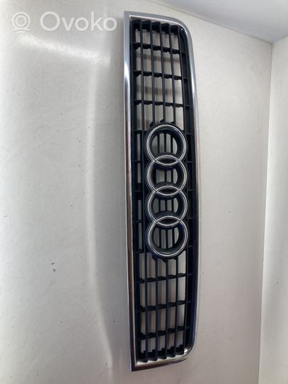 Audi A4 Allroad Grille calandre supérieure de pare-chocs avant 8E0853651F