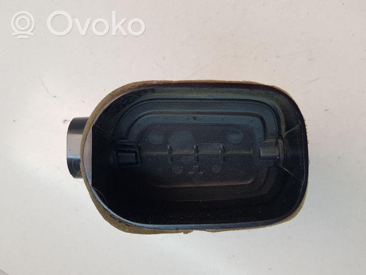 Citroen C3 Picasso Boczna kratka nawiewu deski rozdzielczej 9683043377