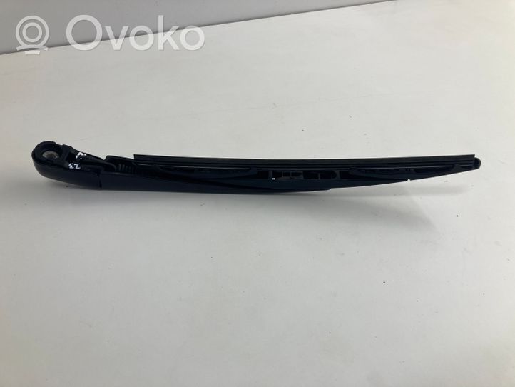 Mitsubishi Outlander Rear wiper blade arm 