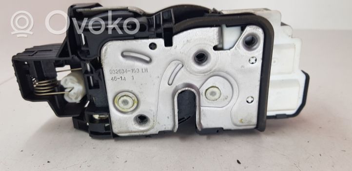 Volvo V40 Rear door lock 31440393