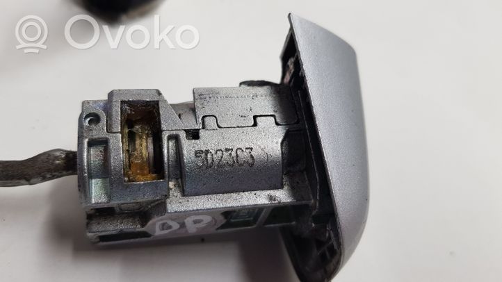 Citroen C4 II Klamka zewnętrzna drzwi przednich 9804869480