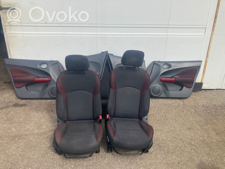 Nissan Juke I F15 Set interni 