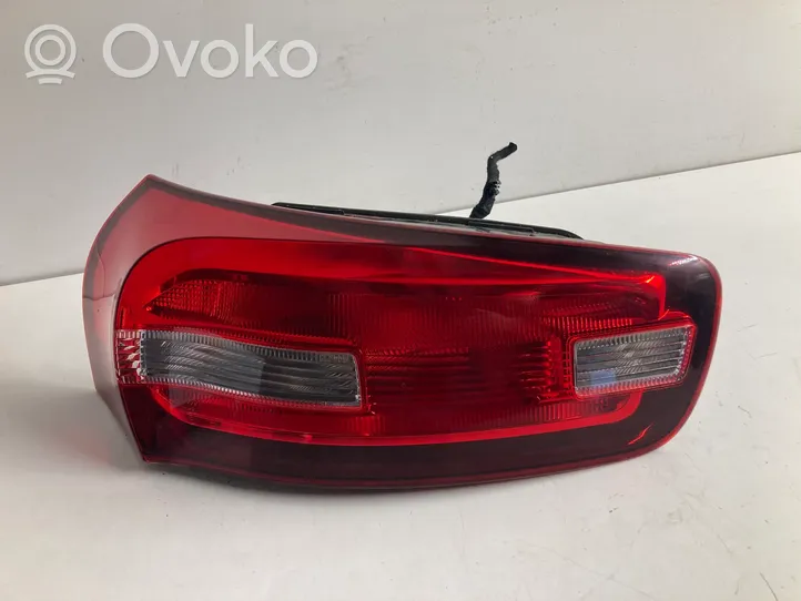 Citroen C4 II Picasso Lampa tylna 