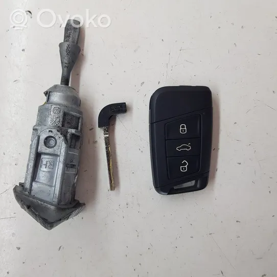 Volkswagen PASSAT B8 Wkładka do zamka drzwi 3G0837167A