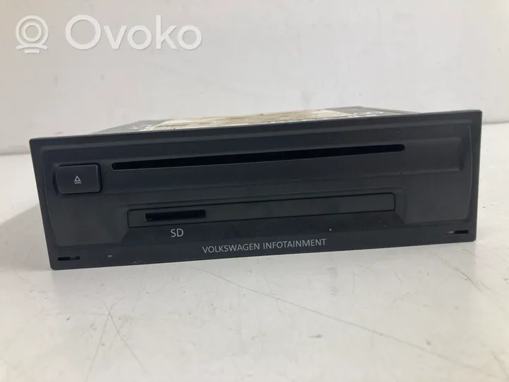 Volkswagen PASSAT B8 CD/DVD changer 3Q0035820