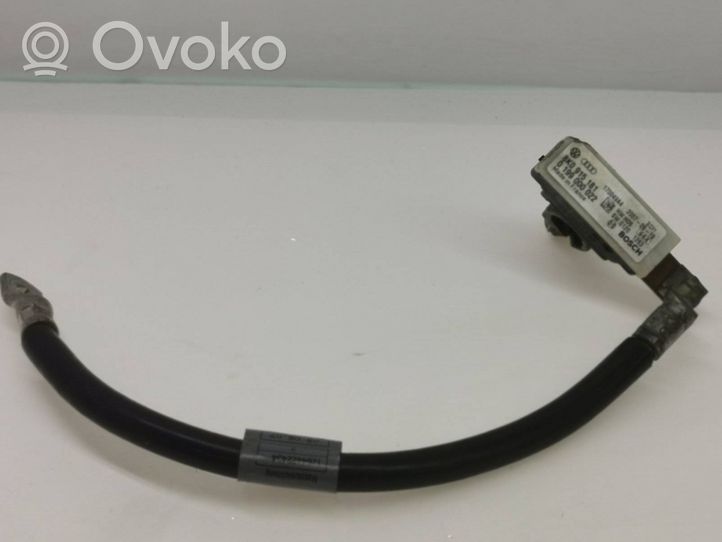 Audi A5 8T 8F Cable positivo (batería) 8K0915181