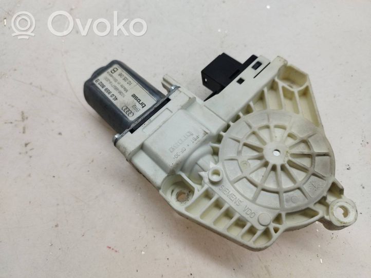 Audi Q7 4L Motorino alzacristalli della portiera anteriore 4L0959802B