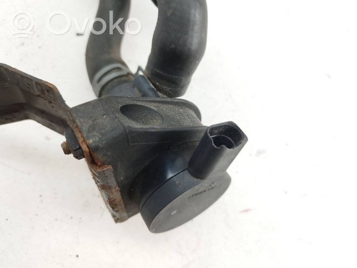 Volkswagen PASSAT CC Pompe à eau de liquide de refroidissement 1K0965561J